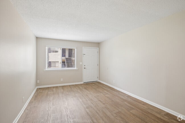 Remodeled B2 2BR, 1.5BA - 860SF - Living Room - Somerset Apartments