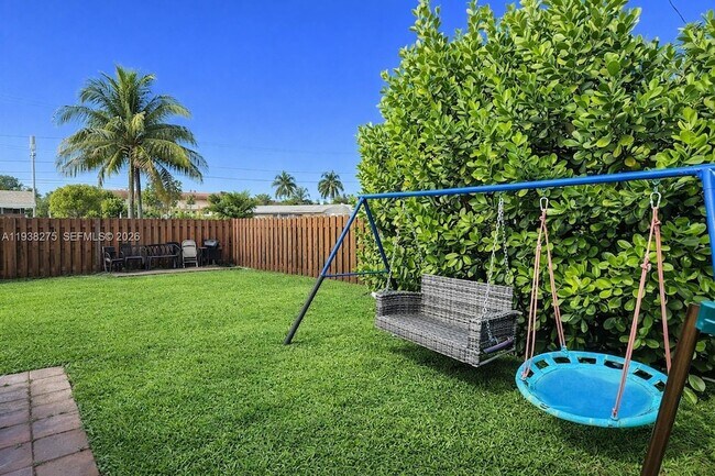 Photo - 2671 NW 87th Ln