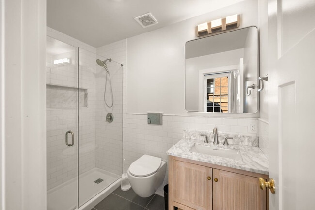 Photo - 1326 Broadway-SI ID1313057P Unit SI ID1313057P