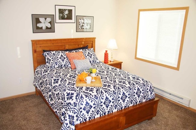 Spacious Bedroom - The Reserve at Elk Crossing