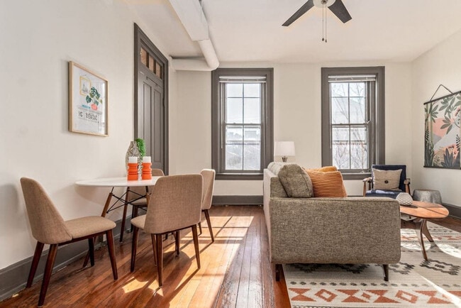 Photo - 126 E 13th St Unit ID1056071P