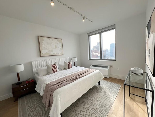 Photo - 56 8th Ave Unit ID1051280P