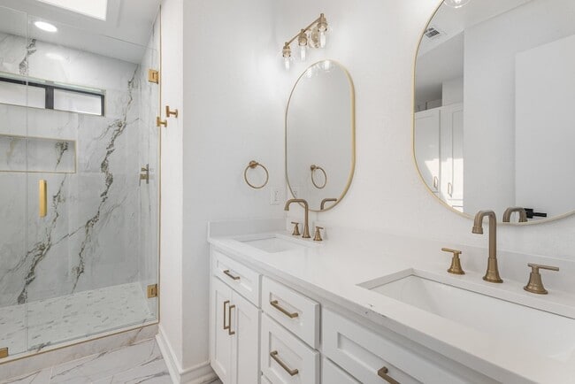 Photo - 922 Sycamore Creek Rd