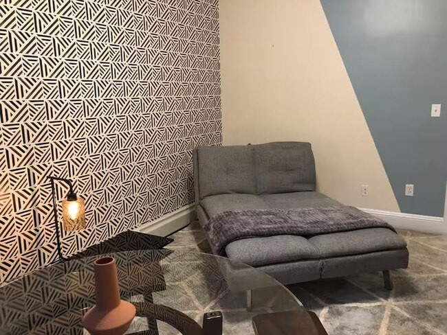 Photo - 109 Strathmore Rd Unit GO ID1355163P