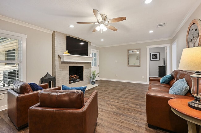 Photo - 1802 Carter Creek Pkwy Unit ID1328069P