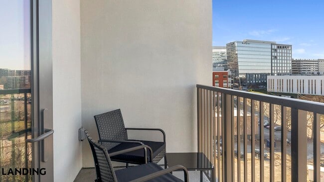 Photo - 1007 S Mint St Unit 820