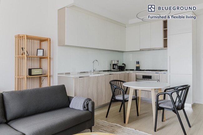 Photo - 572 11th Ave Unit FL12-ID1519