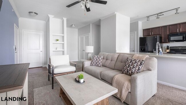 Photo - 14807 Woodland Hills Dr Unit 5208