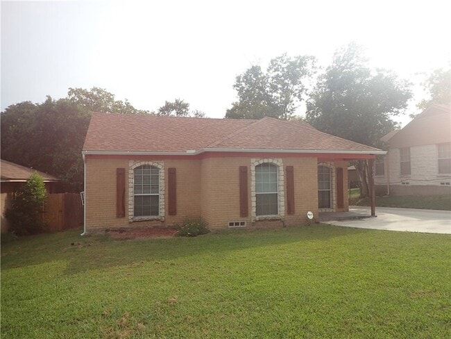 Building Photo - 6340 Parkdale Dr