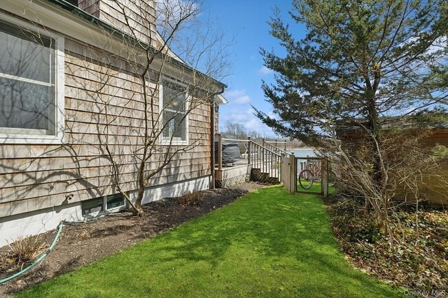 Photo - 80 Towd Point Rd