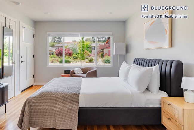 Building Photo - 1060 Noel Dr Unit FL0-ID1864