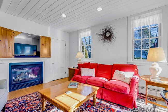 Photo - 252r High St Unit SI ID1045448P