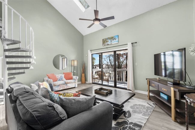 Building Photo - 1890E Auburn Ln Unit ID1329035P