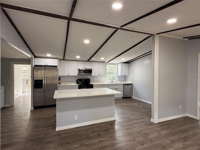 Photo - 8824 Overlook Dr