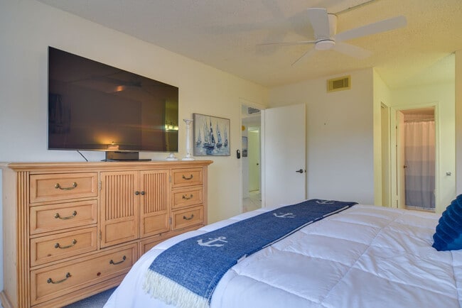 Photo - 6158 Palma Del Mar Blvd S Unit SI FL5-ID1587642P
