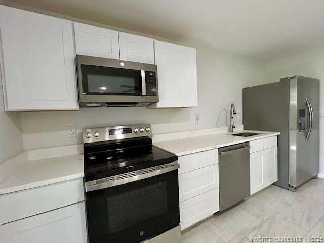 Photo - 813 E 13th St