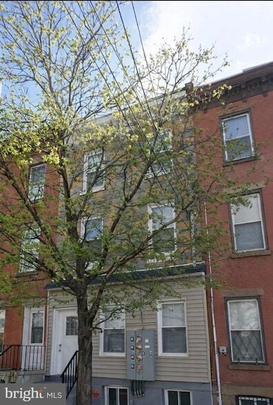 Building Photo - 2045 N 8th St