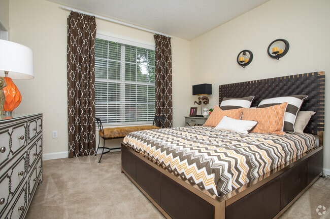 3BR, 3.5BA - 2071SF - Gables Montclair