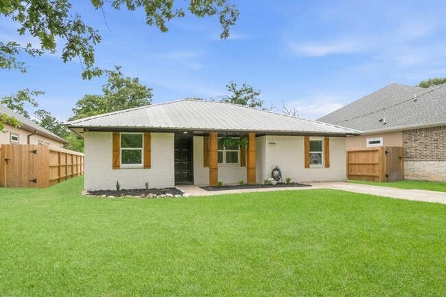 Photo - 14850 Coaltown Rd