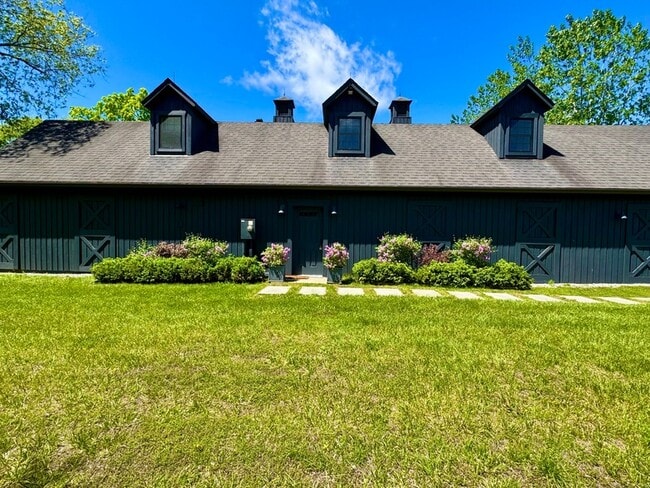 Photo - 55 Still Meadow Rd