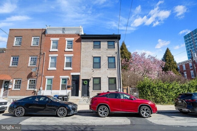 Building Photo - 1507 W Thompson St