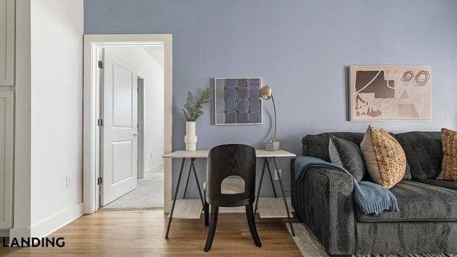 Photo - 5209 Craftsman Dr Unit 500-301