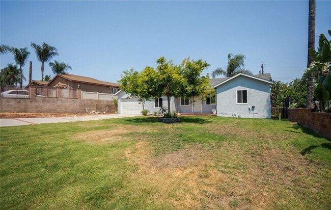 Photo - 19170 Envoy Ave