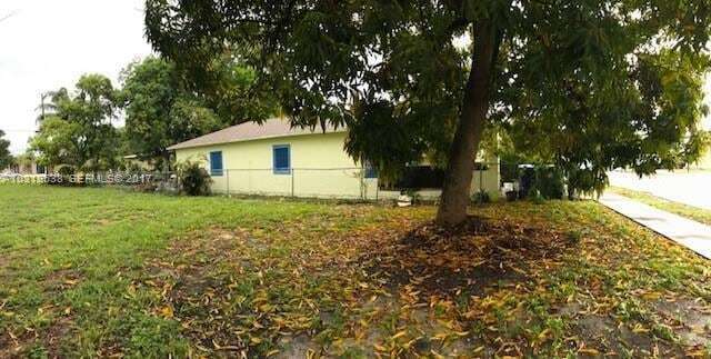 Photo - 422 NW 7th Terrace