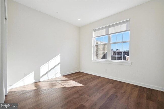 Photo - 2513 N Howard St Unit 303