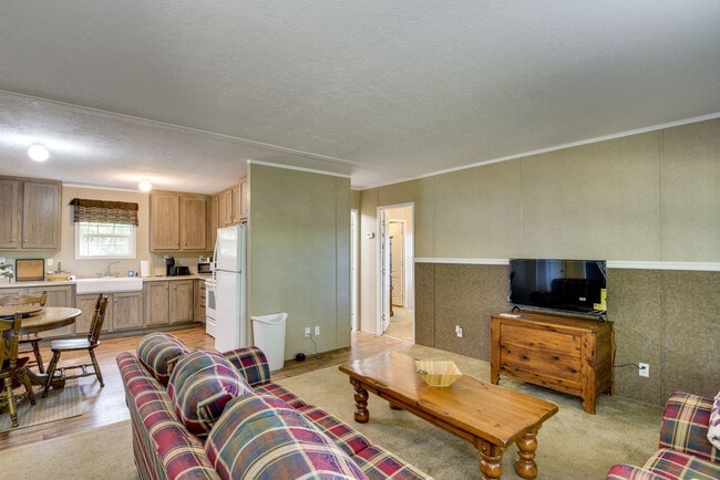 Building Photo - 499 Woods Ln Unit SI ID1631301P