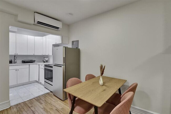 Photo - 1830 3rd Ave Unit ID1358386P