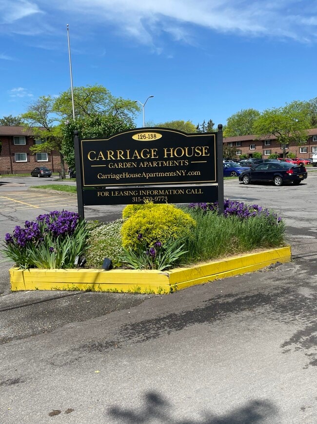Photo - Carriage House