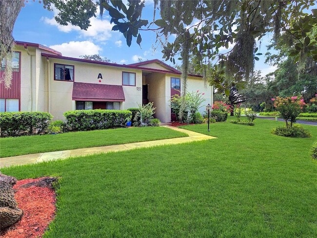 Photo - 700 Midway Dr Unit B