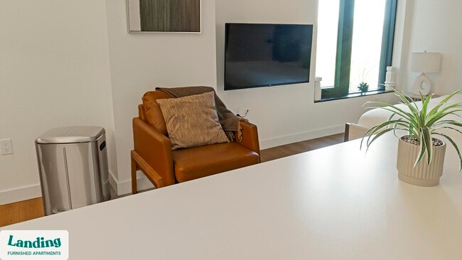 Building Photo - 632 Howard Rd SE Unit 427