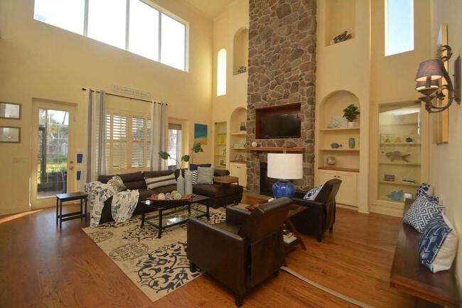 Photo - 58 Ocean St Unit ID1261616P