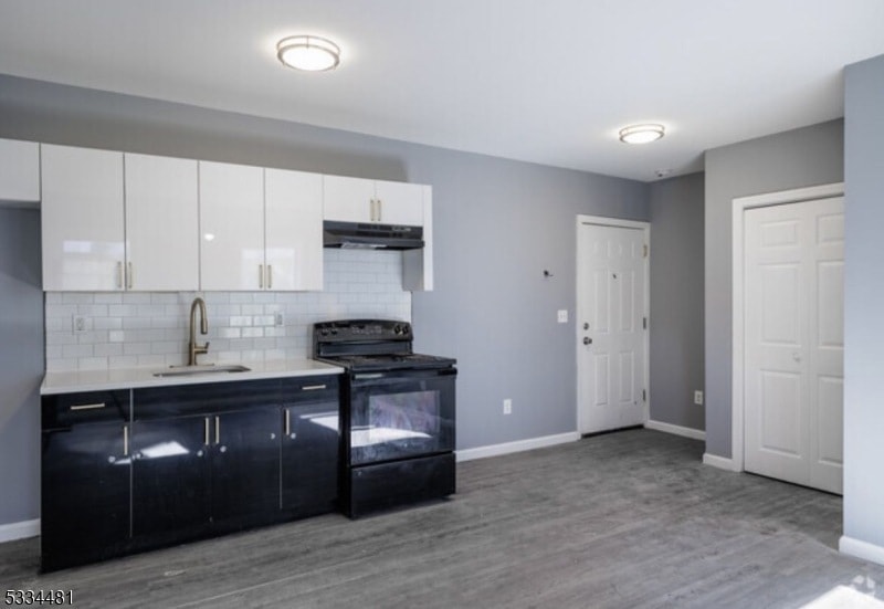 Photo - 42 Essex St Unit 1