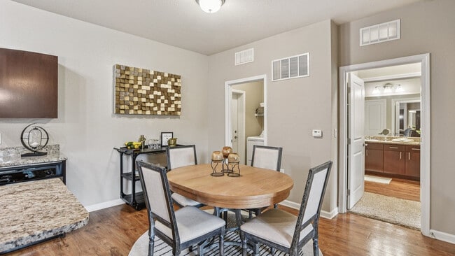 Photo - Springs at Laurens Road