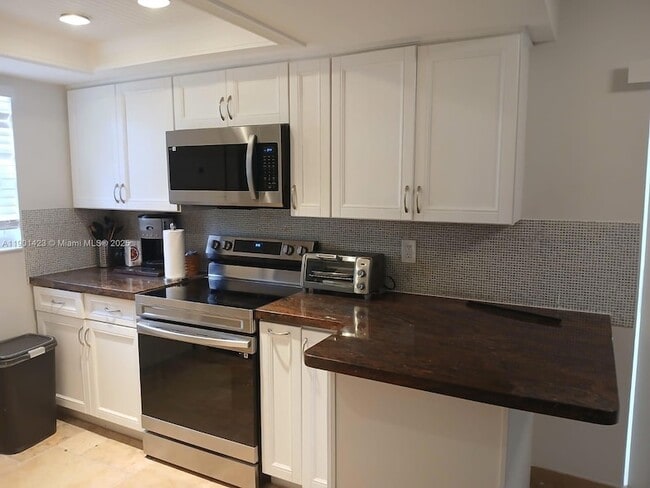 Photo - 1945 NW 4th Ave