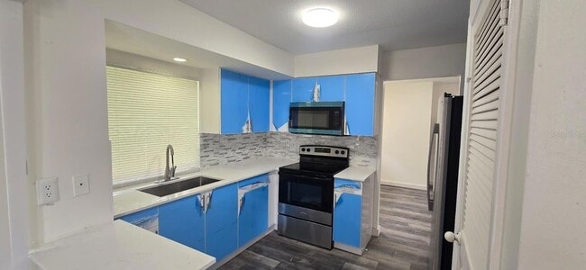 Photo - 21519 Eldred Ave