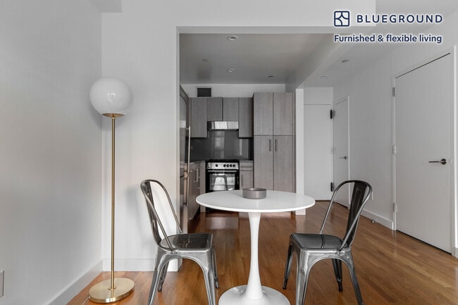 Photo - 101 W 15th St Unit FL4-ID1318