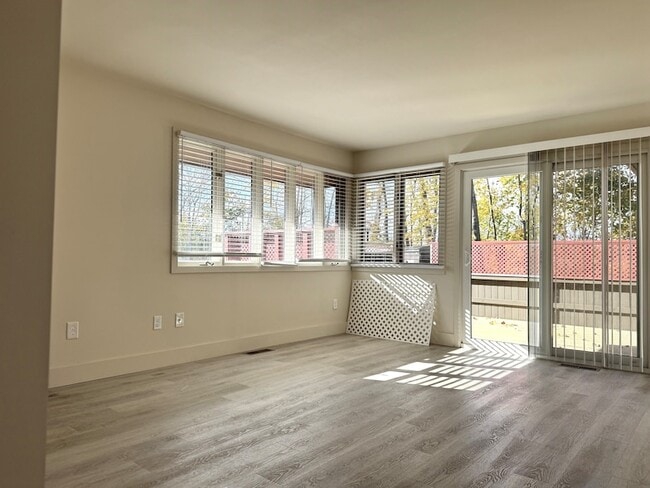 Photo - 110 Montoya Dr