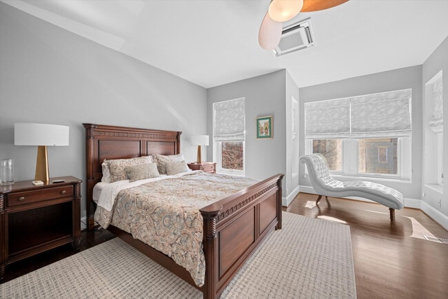 Photo - 1514 Corcoran St NW Unit SI ID1587674P