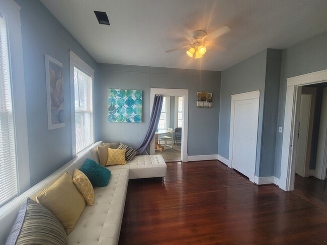 Photo - 2223 35th St Unit Up