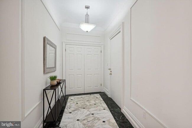 Photo - 2126 Connecticut Ave NW Unit 17