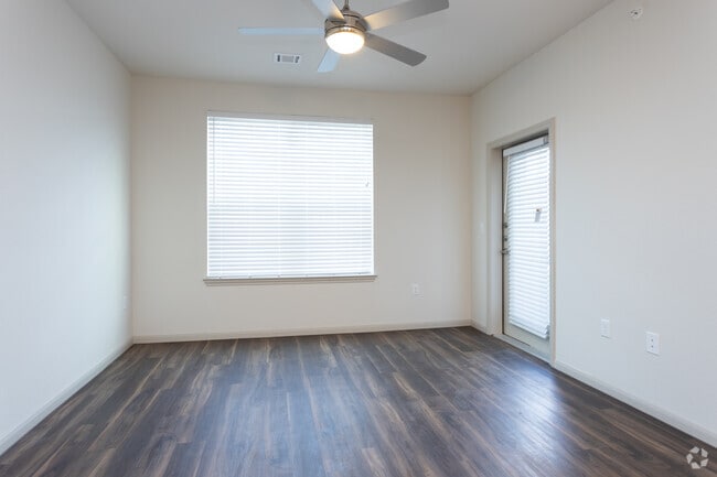 1BR, 2BA - 700SF - Pathways at Goodrich Place