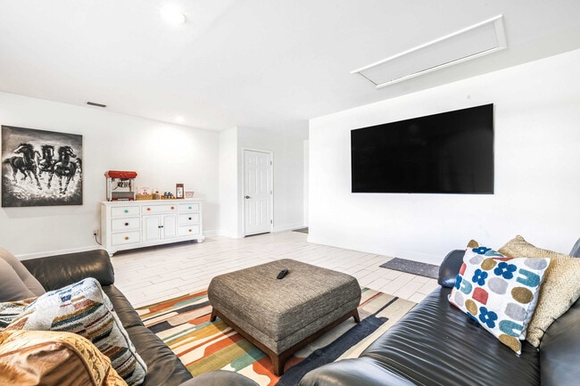 Photo - 10108 Lake Julia Cir Unit ID1053156P