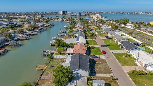 Photo - 7930 Causeway Blvd S