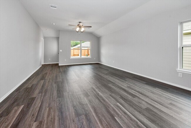 Photo - 222 Cumberland Forest Dr