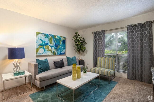 2BR, 2BA - 816SF - Living Room - Grove at St. Andrews