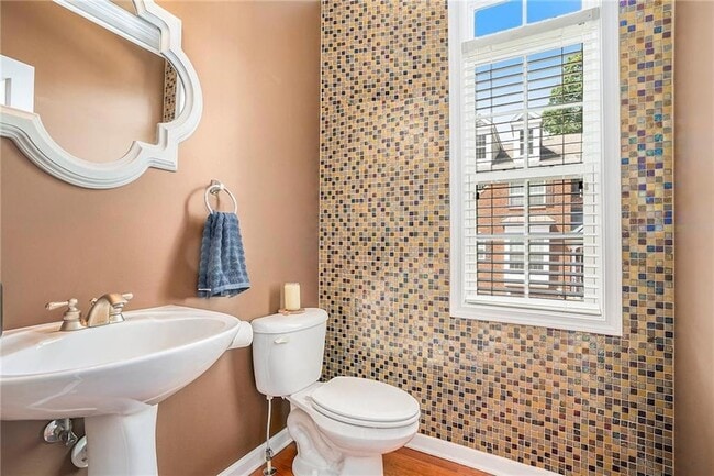 Photo - 12807 Doe Dr